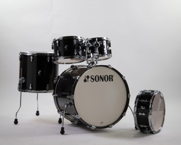 Sonor AQ2 22" Transparent Black Stage Drumset