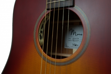 Preview: More Guitars Slope Shoulder Westerngitarre Massive Decke (Fichte)